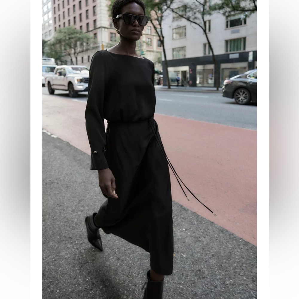 ZARA NWT Elegant Black Midi Dress